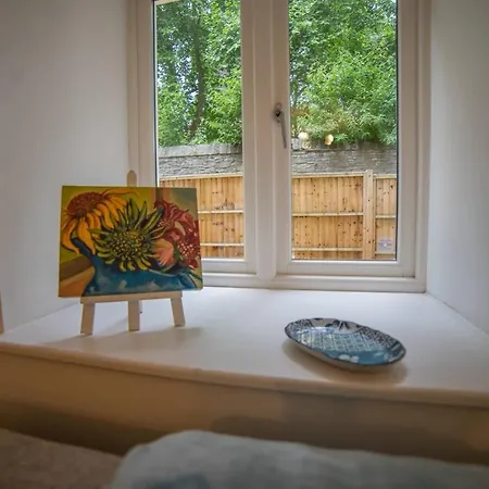 Centrally Located Close To Cabot Circus Apartamento *
