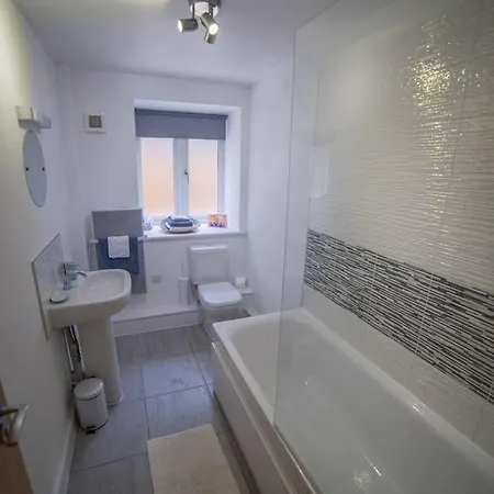 Centrally Located Close To Cabot Circus Apartamento Bristol