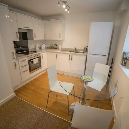 Apartamento Centrally Located Close To Cabot Circus Bristol